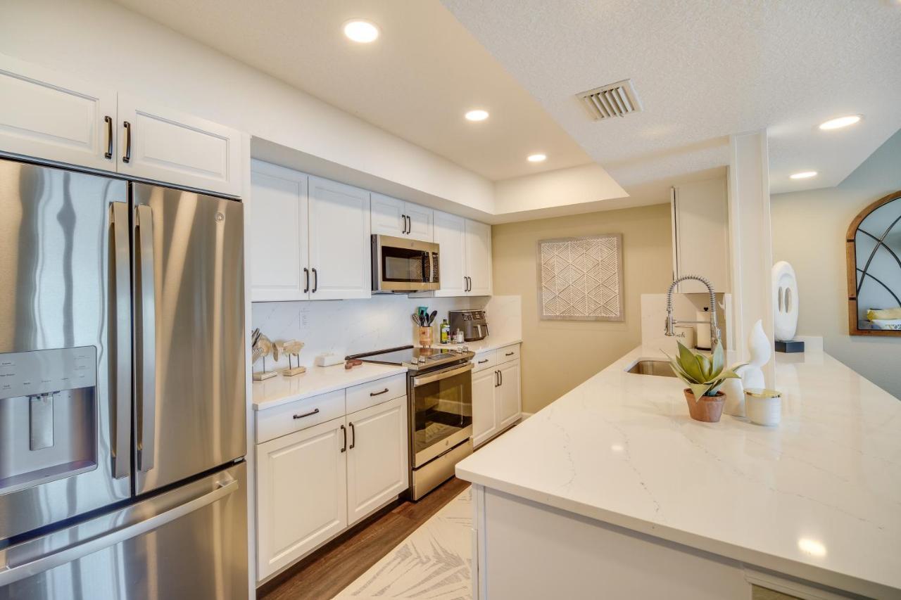 Oceanfront Satellite Beach Condo With Balcony, Views Buitenkant foto